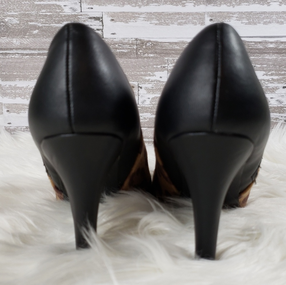 Dexflex Comfort Cheetah Print Booties - Picture 5 of 9